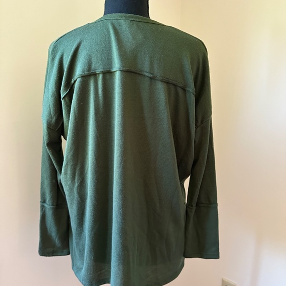 *FORGOTTEN GRACE* Green Long Sleeve Shirt Size XS NWT - Picture 4 of 8